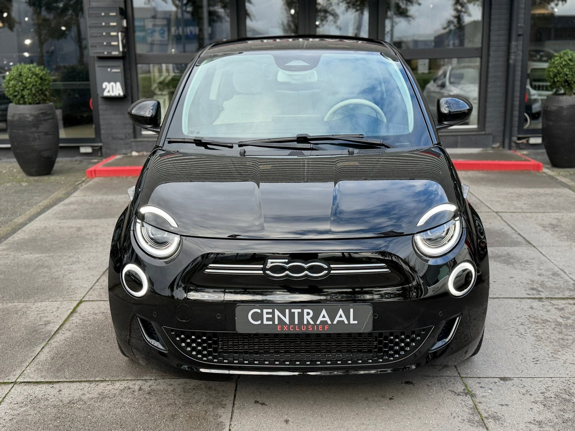 Fiat 500 3+1 La Prima 42 kWh Carplay|Camera|118PK|BTW|Cruise, Auto's, Gebruikt, 4 stoelen, Leder en Stof, Zwart