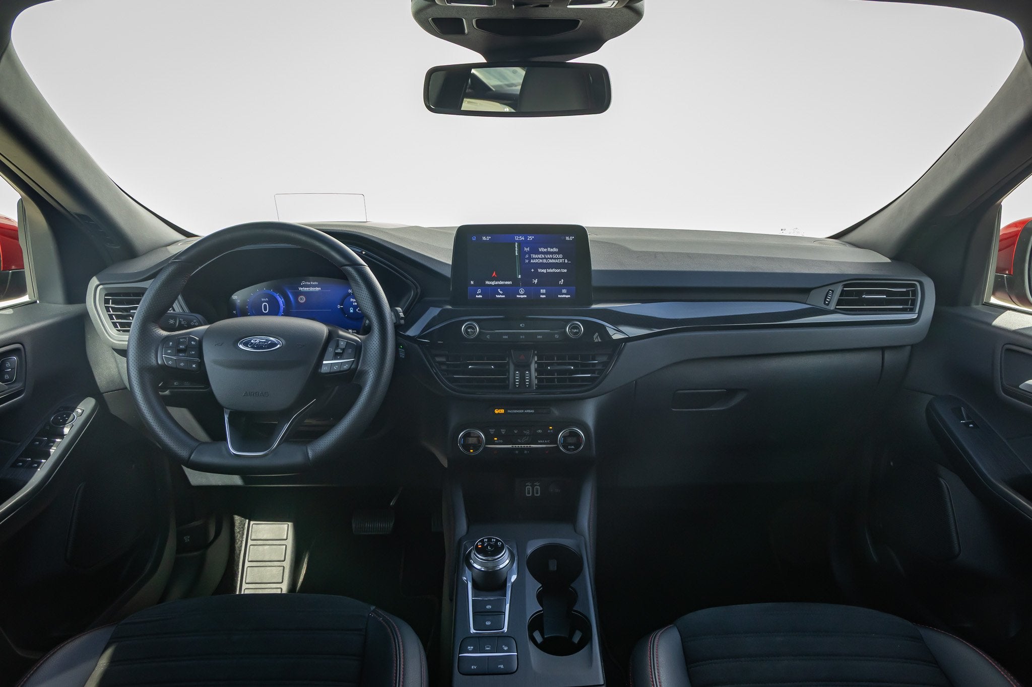 Ford Kuga 2.5 PHEV ST-Line X plug in hyb Stoelverwarming | S, Auto's, Ford, Gebruikt, Euro 6, 4 cilinders, Origineel Nederlands