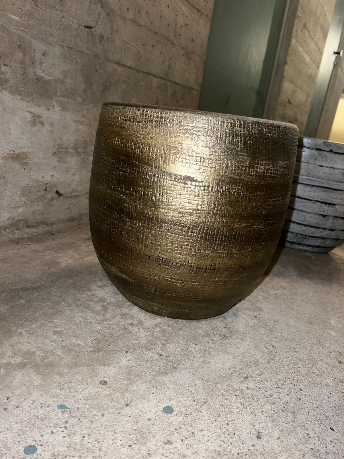 Gouden bloempot, Ophalen, Rond, Zo goed als nieuw, Aardewerk