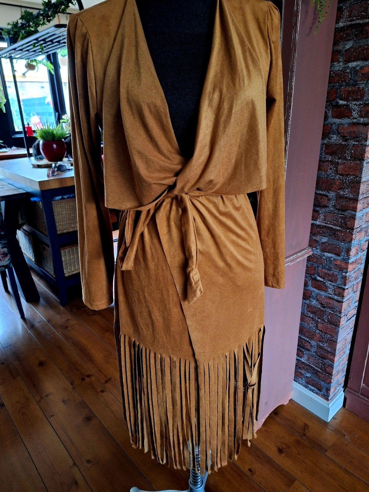 Jurk vest suedine maat m franjes ibiza boho style, Ophalen of Verzenden, Zo goed als nieuw, Maat 42/44 (L), Bruin