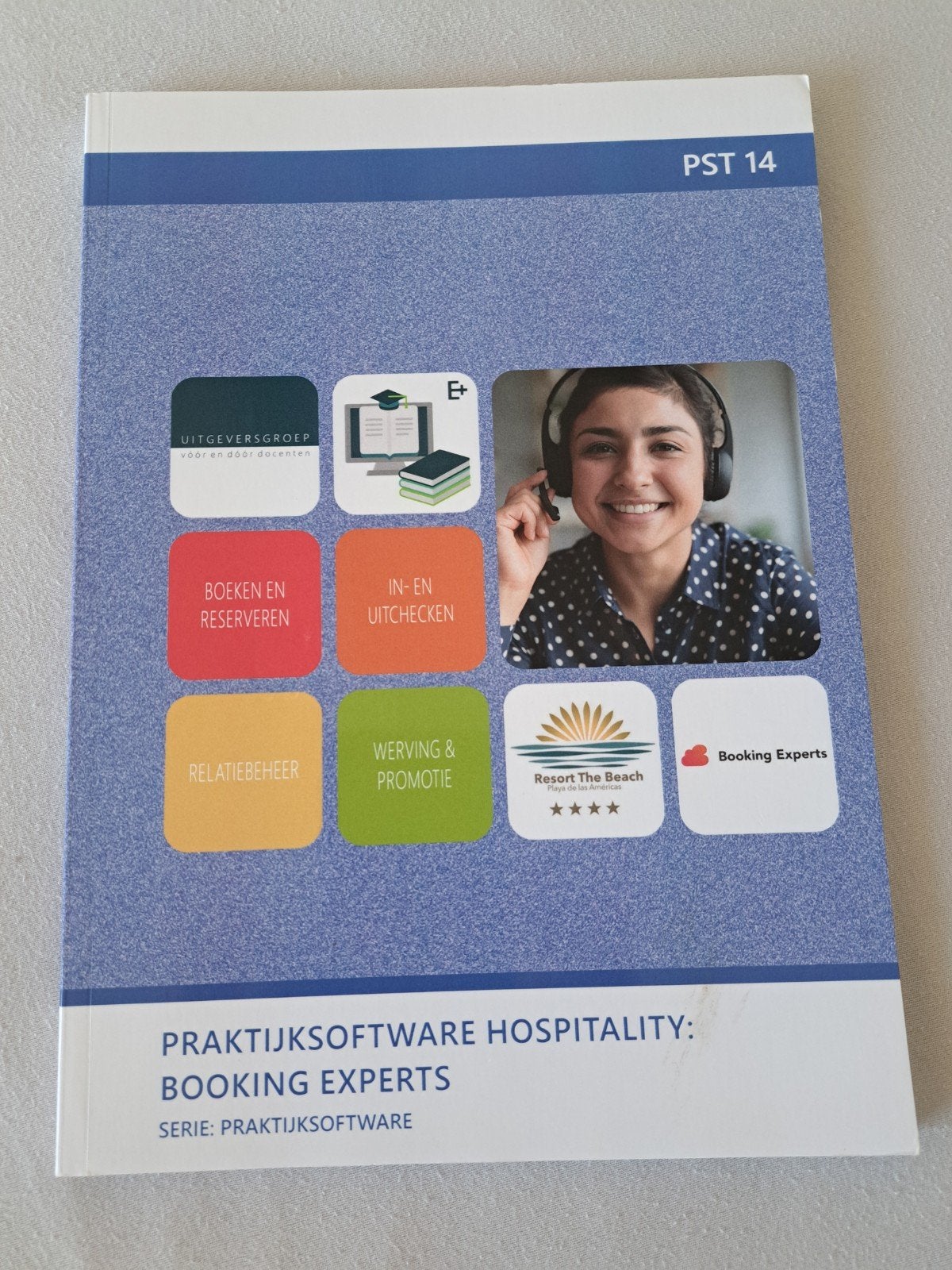Praktijksoftware Hospitality: Booking Experts - PST 14, Boeken, Ophalen of Verzenden, Zo goed als nieuw, MBO, Gamma