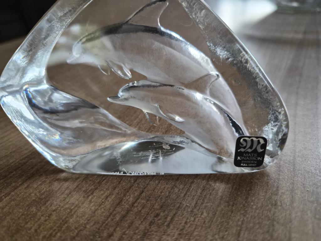 Maleras glazen presse-papier dolfijnen - Mats Jonasson, Ophalen of Verzenden