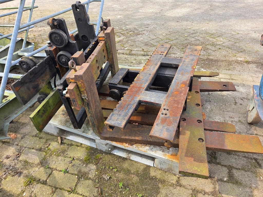 Diverse Fem 2 vorkenborden met vorken 2.5 tons, Ophalen, Nieuw