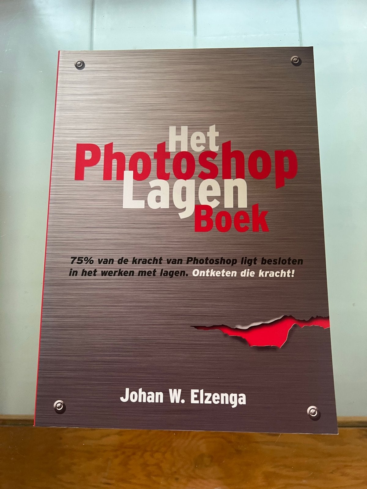 Het Photoshop Lagen Boek - Johan W. Elzenga, Ophalen of Verzenden, Zo goed als nieuw, Fotografie algemeen