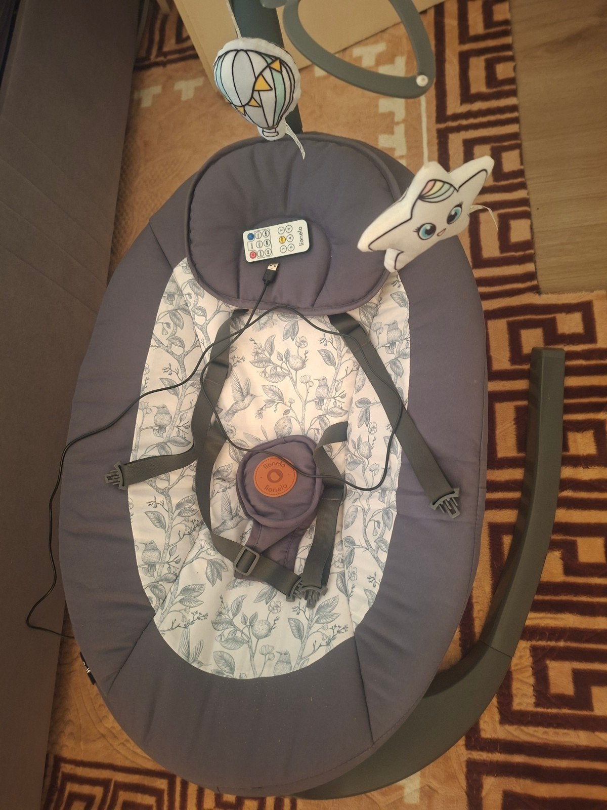 Elektrische babywieg Lionelo - Werkt perfect!, Verstelbaar, Zo goed als nieuw, Eenpersoons, 70 cm of minder