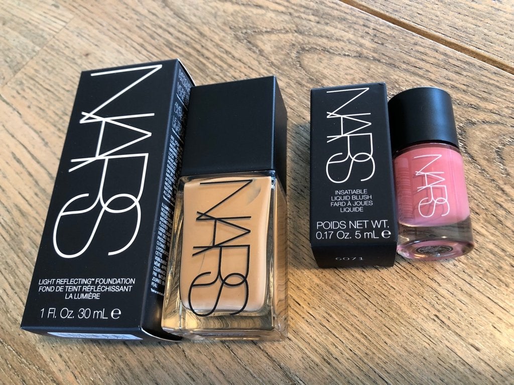 Nars light Reflecting foundation & Insatiable liquid Blush, Ophalen of Verzenden, Nieuw, Gehele gezicht
