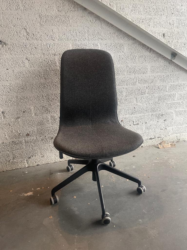 Bureaustoel IKEA LANGFJALL grijs, Huis en Inrichting, Ophalen, Zo goed als nieuw, Grijs, Bureaustoel