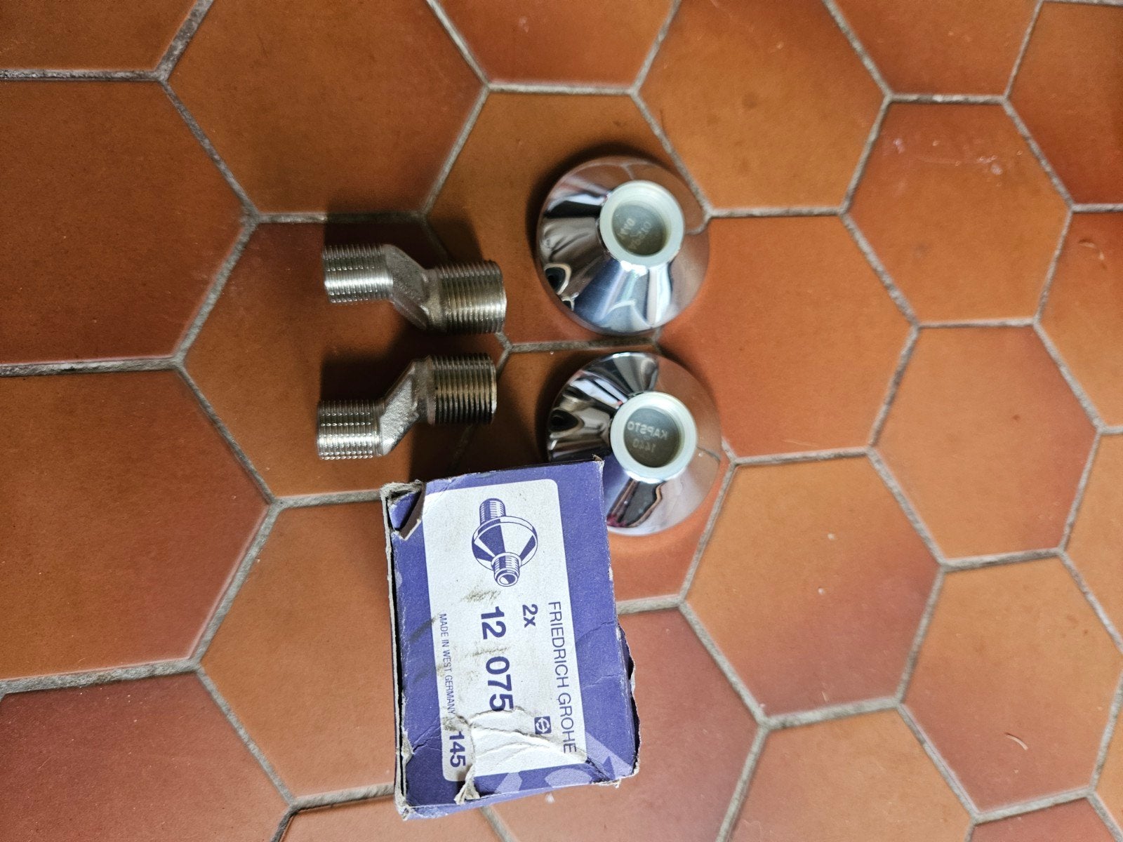 Friedrich Grohe 12 075 S-koppelingen met rozetten, Ophalen of Verzenden, Nieuw, Chroom, Kraan