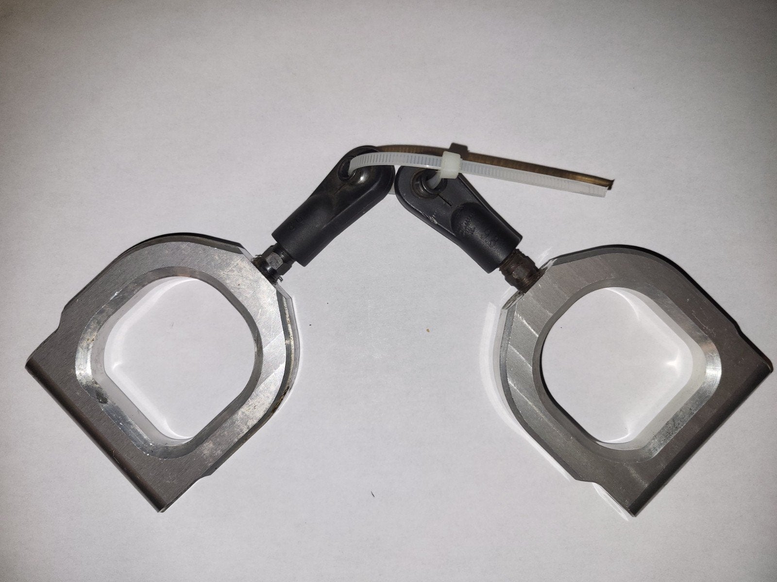 Aluminium ophangers voor Reely Carbon Fighter RC auto, Gebruikt, Onderdeel, Overige schalen, Overige typen