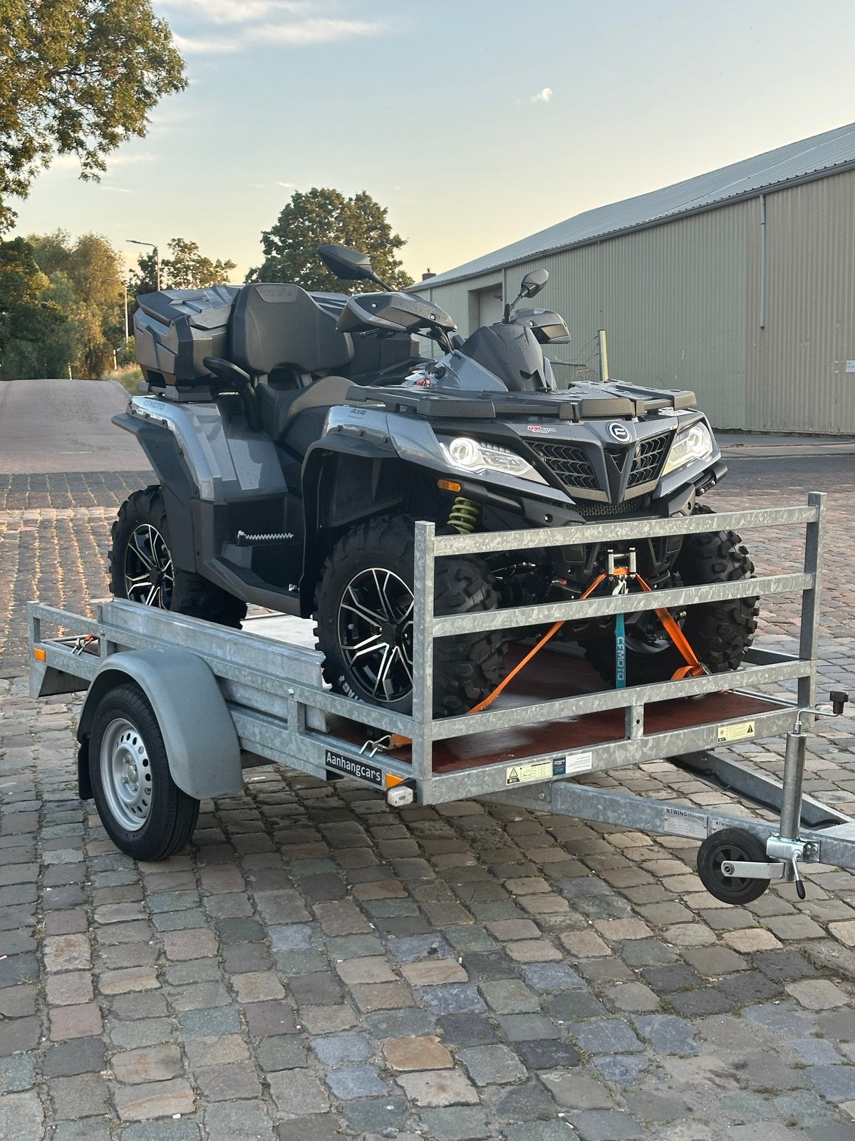 CFMOTO CFORCE 1000 Quad - Zeer krachtig en weinig gebruikt, Motoren, Quads en Trikes, 2 cilinders