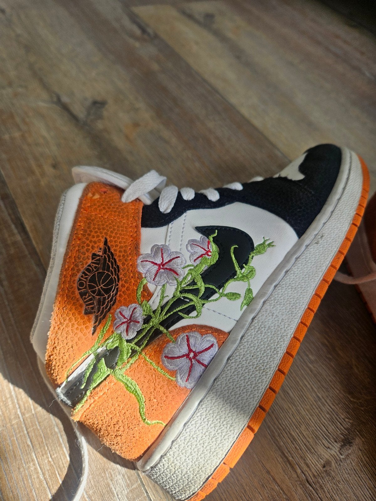 Nike Air Jordan, Ophalen of Verzenden, Gedragen, Overige kleuren