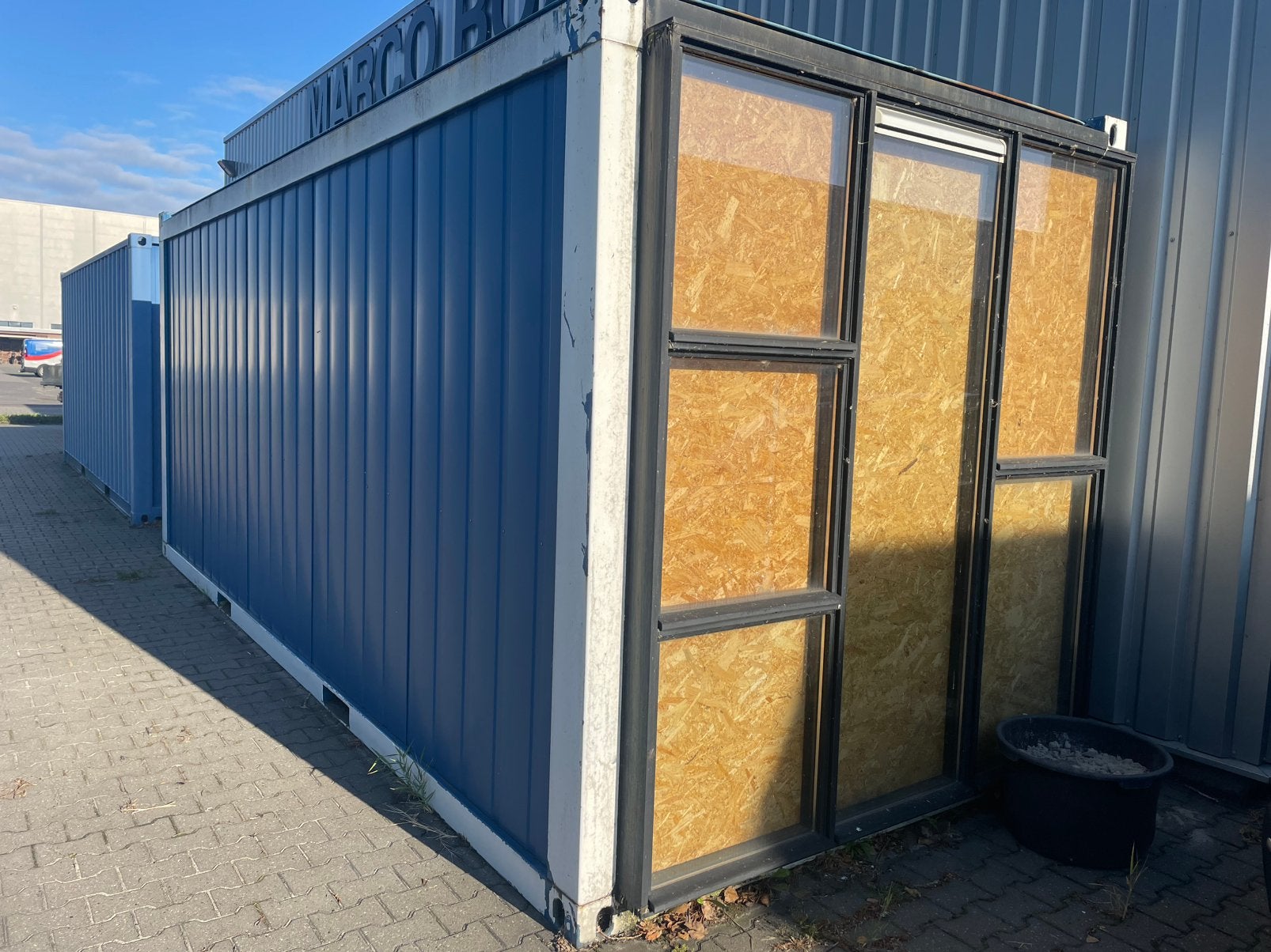Container /kantoor, Ophalen