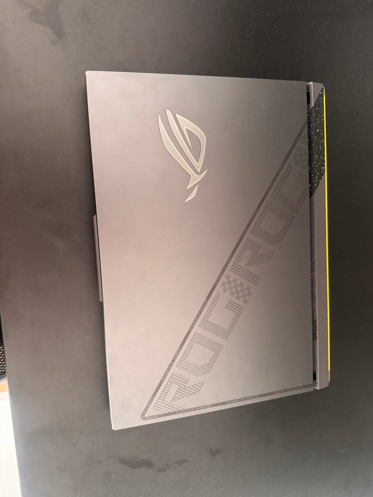 ASUS ROG Strix G15 Gaming Laptop - Zo goed als nieuw, Computers en Software, Ophalen, Met videokaart, Zo goed als nieuw, Gaming