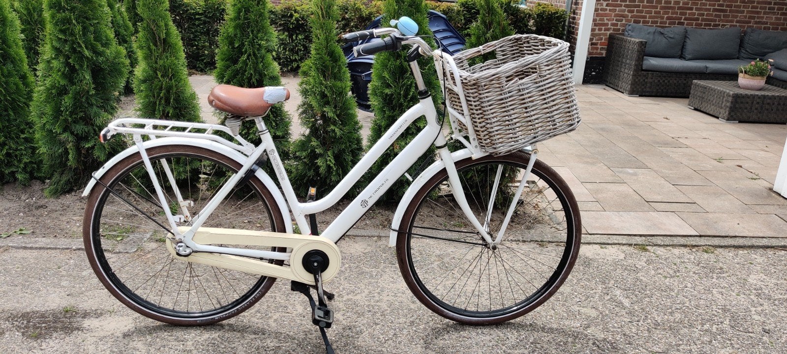 Damesfiets transporter met mand, 28 inch, Fietsen en Brommers, Terugtraprem, Gebruikt, Versnellingen, Ophalen