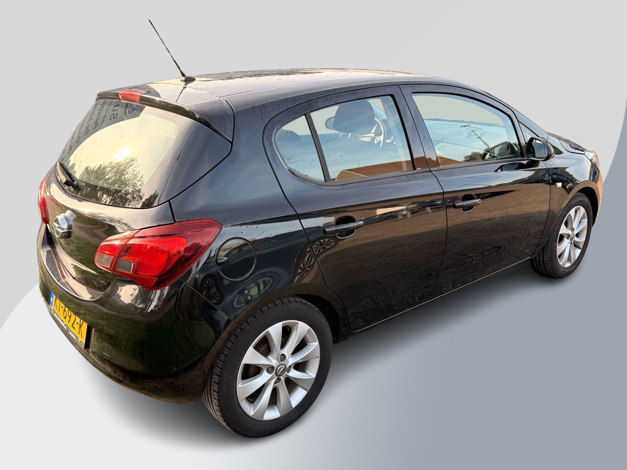 Opel Corsa 1.4 Edition 90pk Cruise Control | 5 deurs | Airco, Voorwielaandrijving, Gebruikt, 4 cilinders, Origineel Nederlands