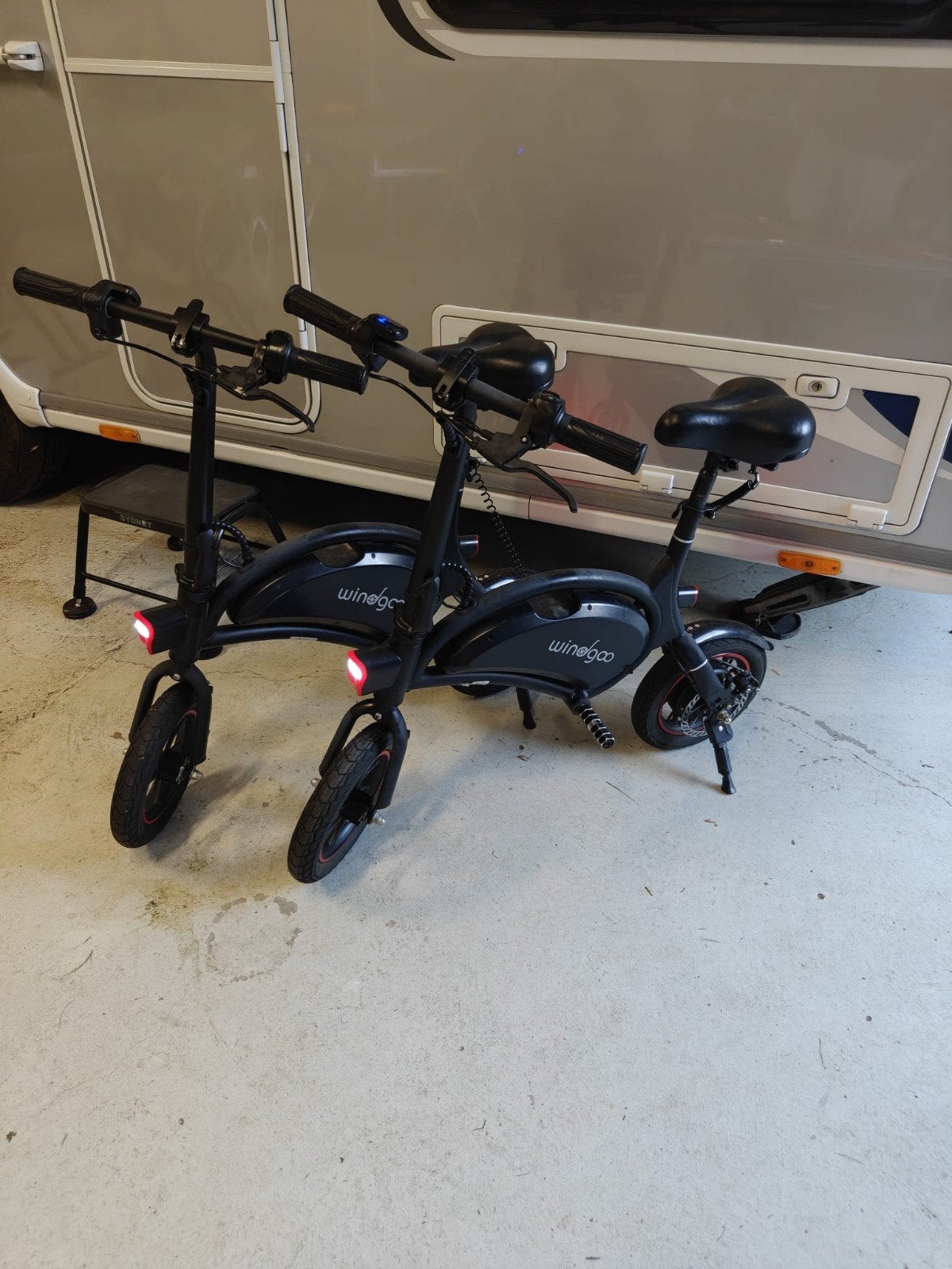 Windgoo b3 elektrische step / fiets 2 stuks, Ophalen, Zo goed als nieuw, Elektrische step (E-scooter), Windgoo