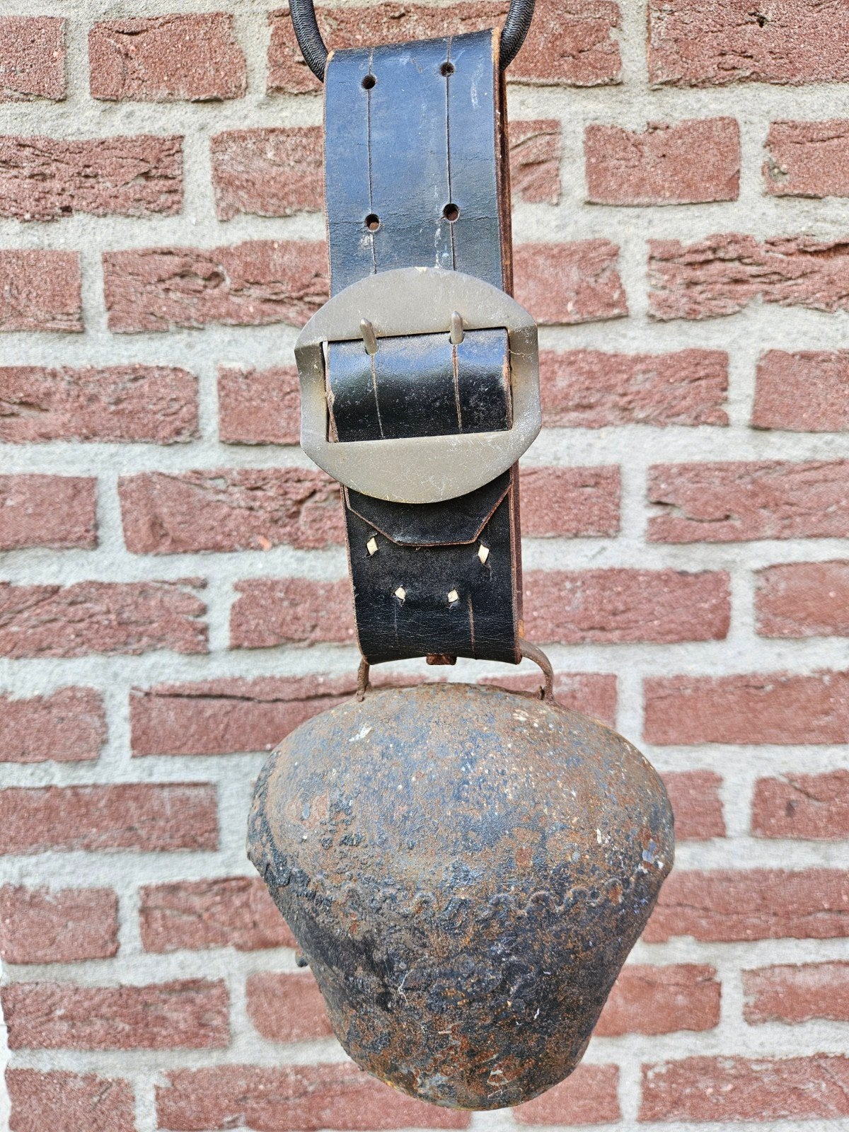 Brocante Koebel met Lederen Riem, Ophalen of Verzenden
