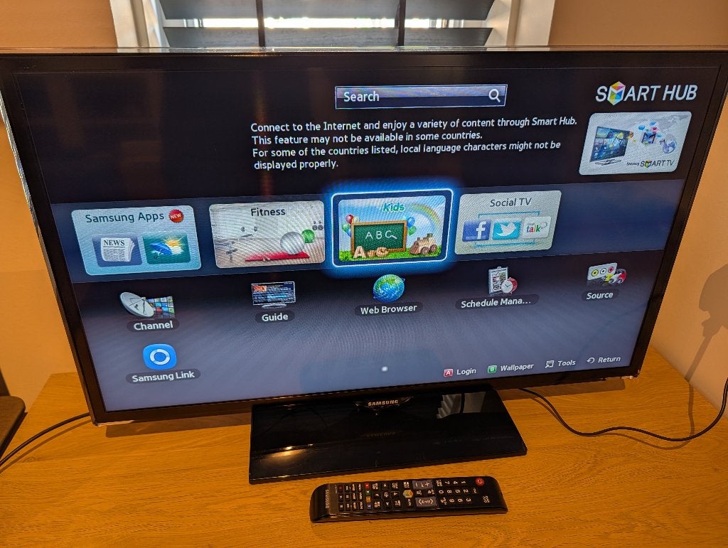 Samsung UE32ES5500W 81,3 cm (32) Full HD Smart TV Zwart, Ophalen, 80 tot 100 cm, 100 Hz, Samsung