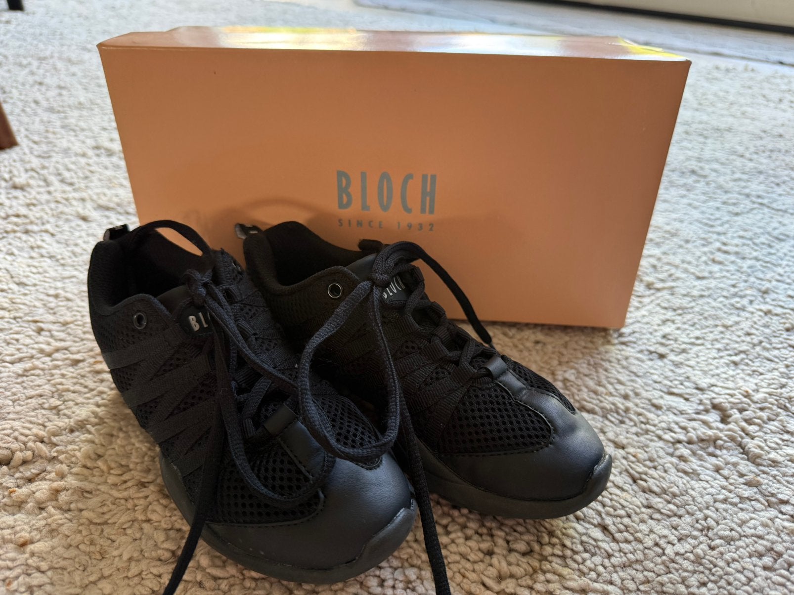 Danssschoenen bloch maat 33,5, Ophalen, Zo goed als nieuw, Schoenen