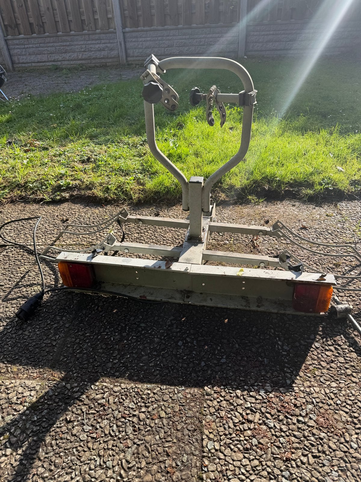 Fietsendrager voor trekhaak met verlichting, Ophalen, Gebruikt