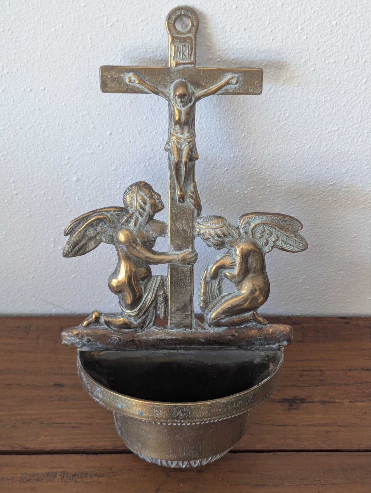 Vintage Koperen Wijwaterbakje met Engelen en Christusbeeld, Ophalen of Verzenden