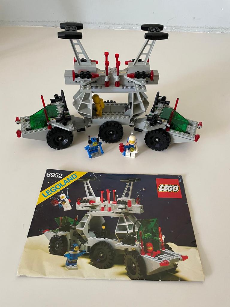 Vintage lego classic space 6952 Solar Power Transporter, Kinderen en Baby's, Speelgoed | Duplo en Lego, Ophalen of Verzenden, Gebruikt