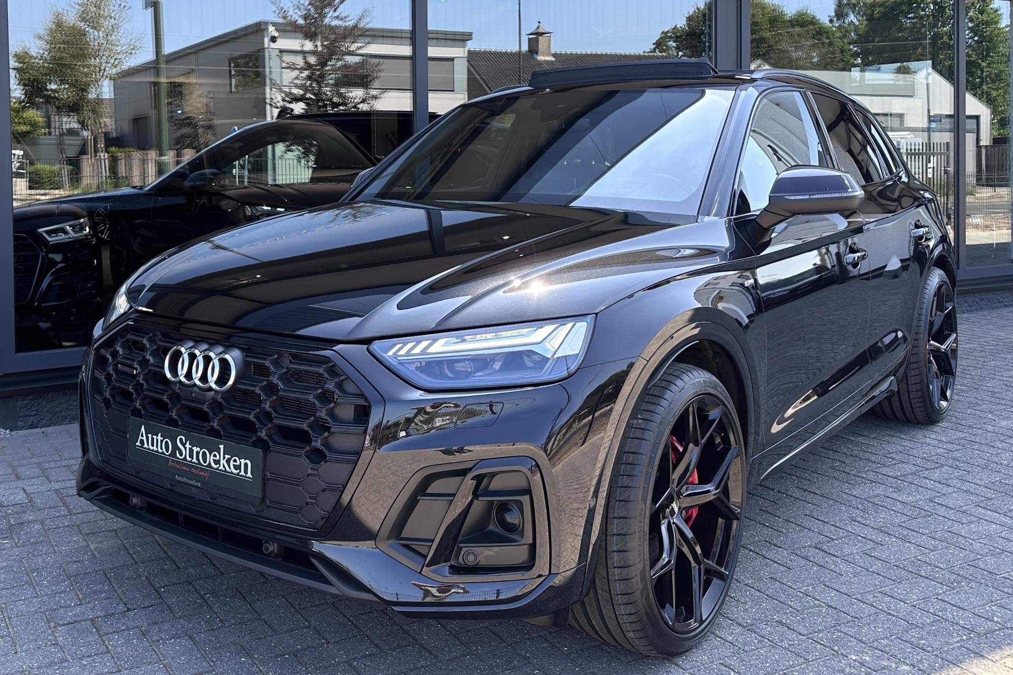 Audi Q5 55 TFSIe S-Line Pano RS Leder Lucht B&O Trekhaak, Auto's, Audi, Automaat, 14 kWh, Gebruikt, 4 cilinders
