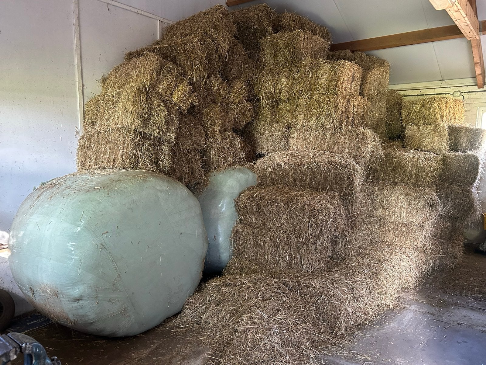Kleine baaltjes hooi te koop, Dieren en Toebehoren, Dierenvoeding, Ophalen