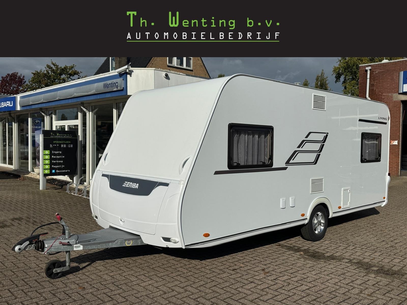 Hymer Eriba Living 555 XL Elegance / Comfort uitvoering, Caravans en Kamperen, Rondzit, 7 tot 8 meter, Particulier, Hymer