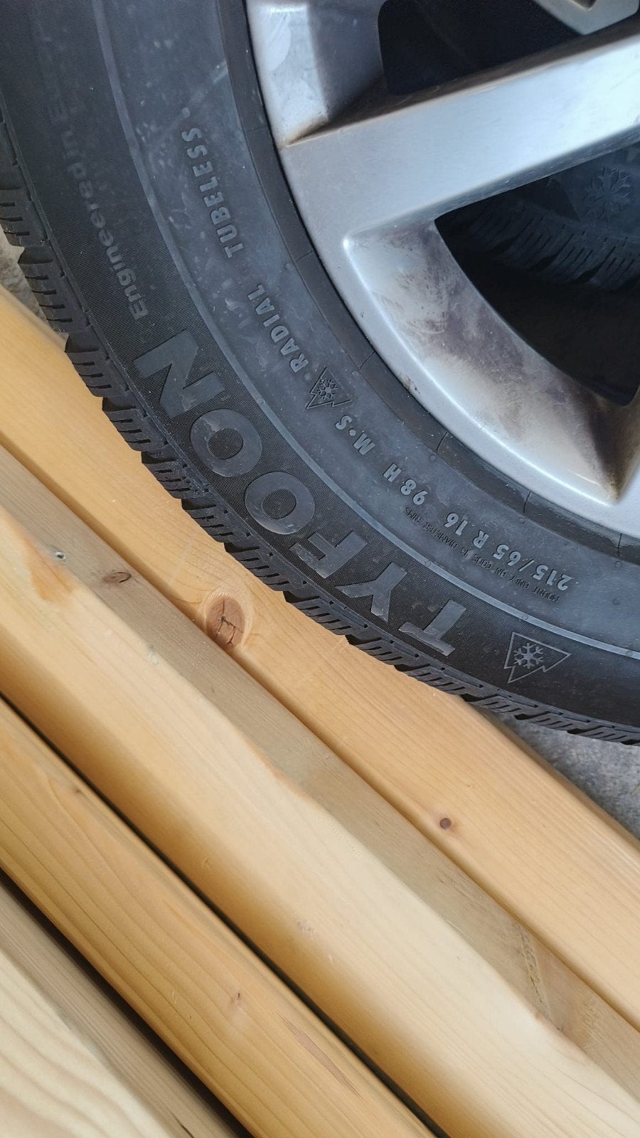 aluminium  velgen met goede winterbanden, Ophalen, Velg(en), 16 inch, 205 mm