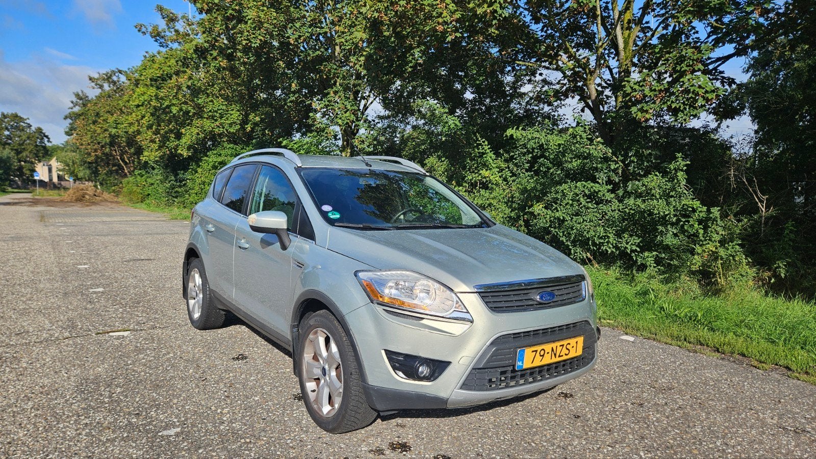 Ford Kuga 2.5 T 147KW AWD 2011 Grijs, Stof, 2521 cc, Handgeschakeld, Particulier
