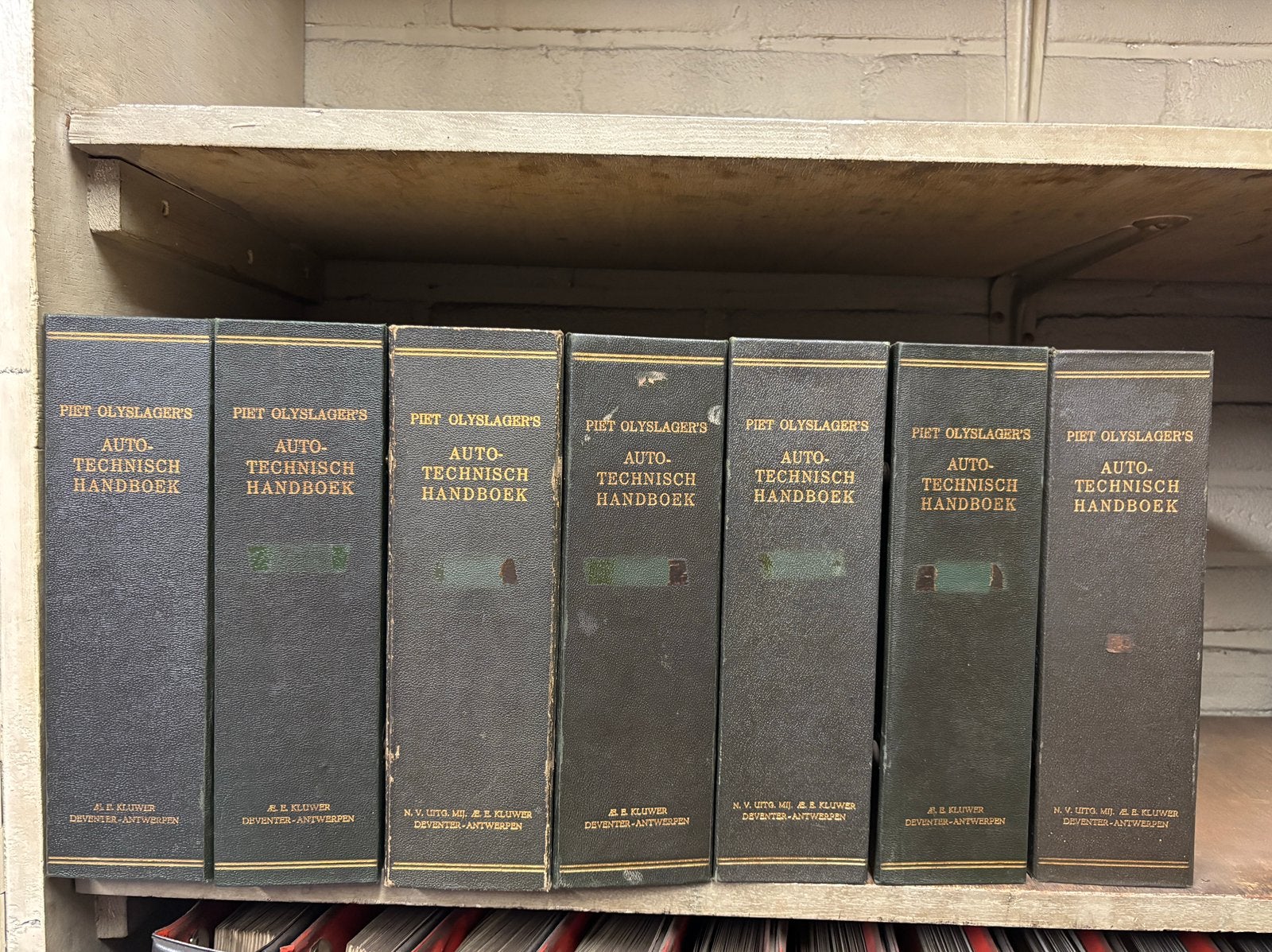 Piet Olyslager auto-technisch/autotechnisch handboek 7 delig, Boeken, Ophalen, Gelezen, Algemeen