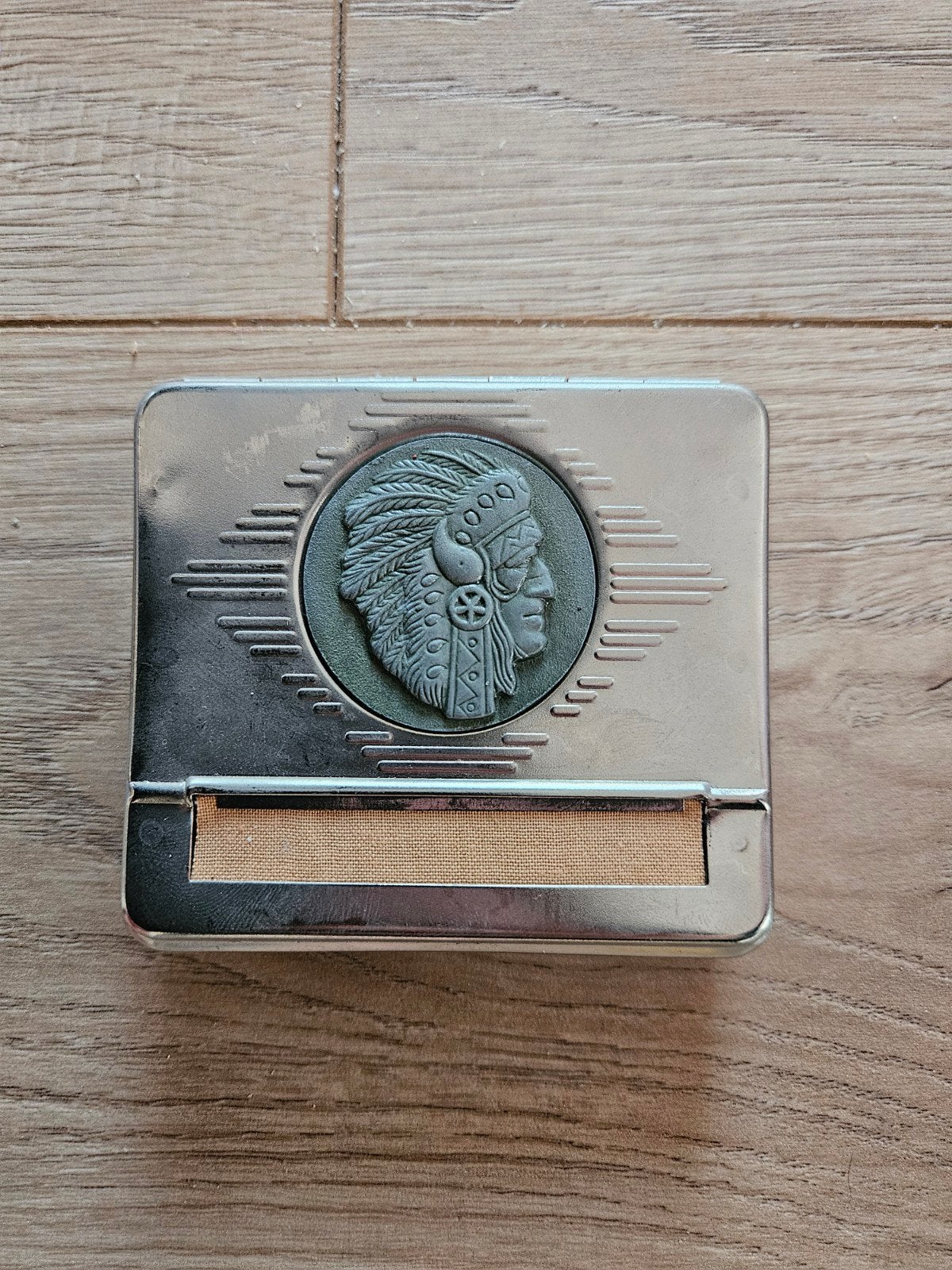 Vintage Sigarettenroller met Indiaan Hoofd Reliëf, Ophalen of Verzenden, Gebruikt, Overige typen