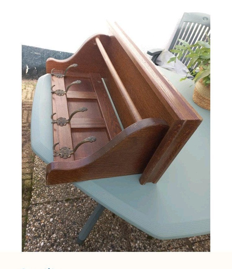 Vintage houten wandkapstok met sierlijke messing haken, Gebruikt, Minder dan 100 cm, Hout, Ophalen