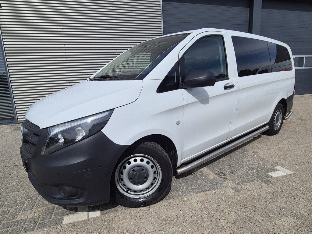 Mercedes-Benz Vito Tourer 116 BlueTEC Pro Lang 8-pers MARGE, Auto's, Bestelauto's, Automaat, Gebruikt, 2000 kg, Wit