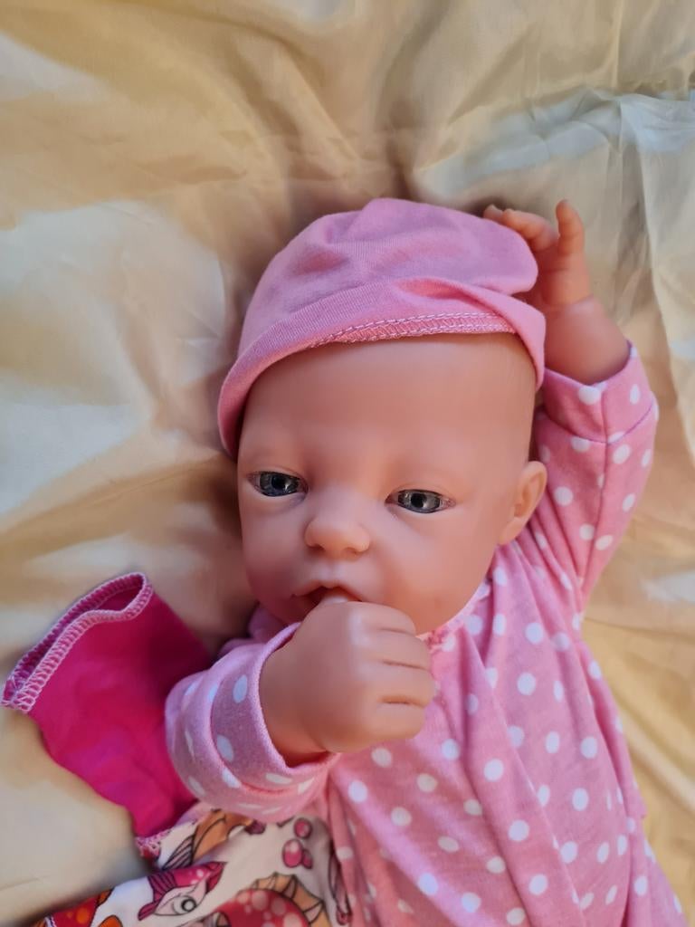Levensechte premature baby pop The Doll Factory volvinyl, Kinderen en Baby's, Speelgoed | Poppen, Ophalen of Verzenden, Nieuw
