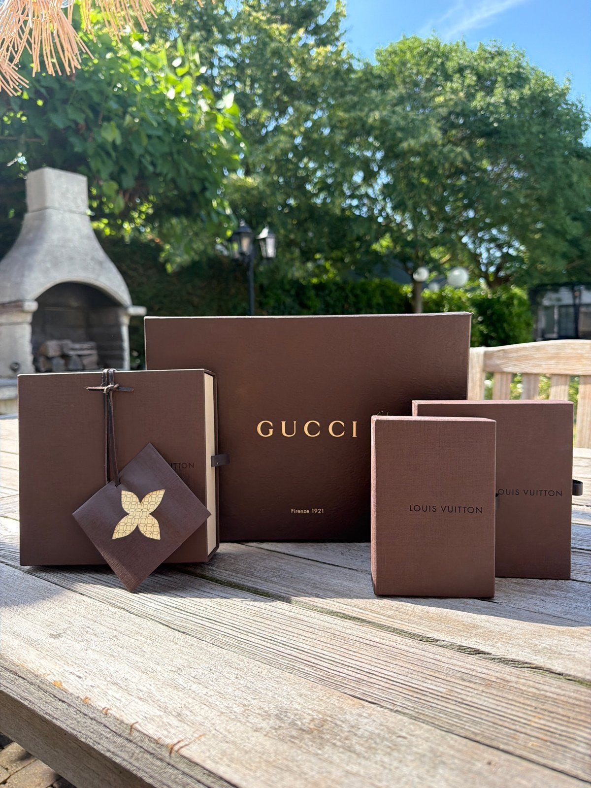 Gucci en Louis Vuitton dozen ter decoratie, Huis en Inrichting, Woonaccessoires | Overige, Gebruikt, Ophalen of Verzenden, Modern