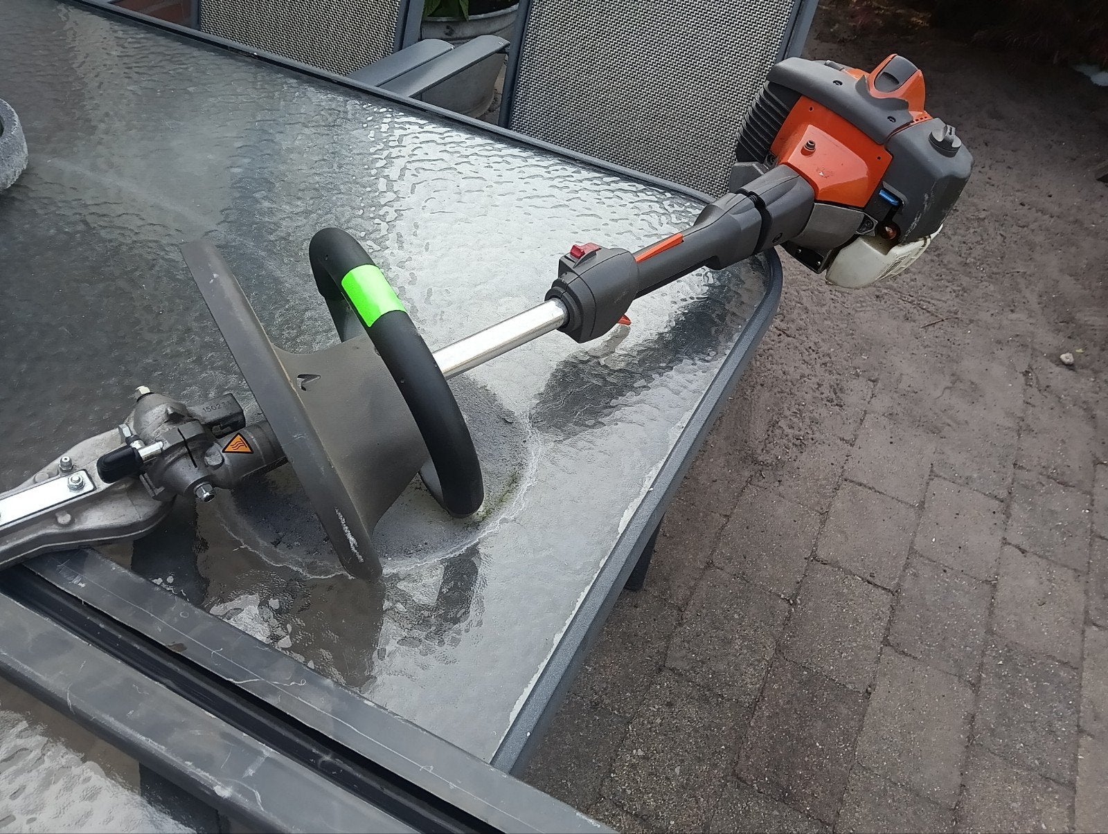 Husqvarna 327hd65x, Ophalen of Verzenden, Zo goed als nieuw, Benzine