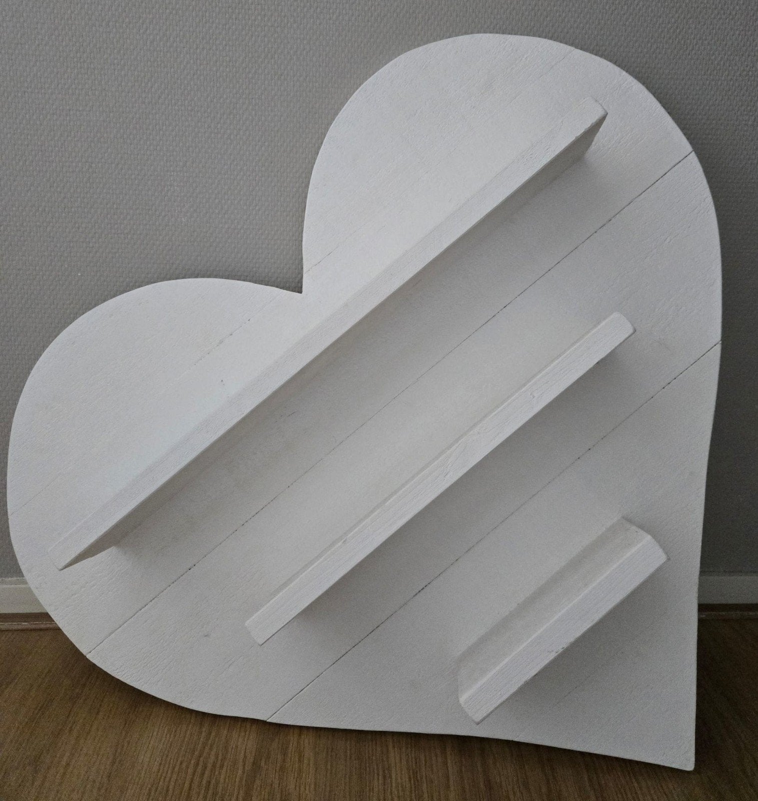 Groot Wit Houten Hart Wanddecoratie met Plankjes - 65x78cm, Ophalen, Gebruikt, Hout, Decoratieobject