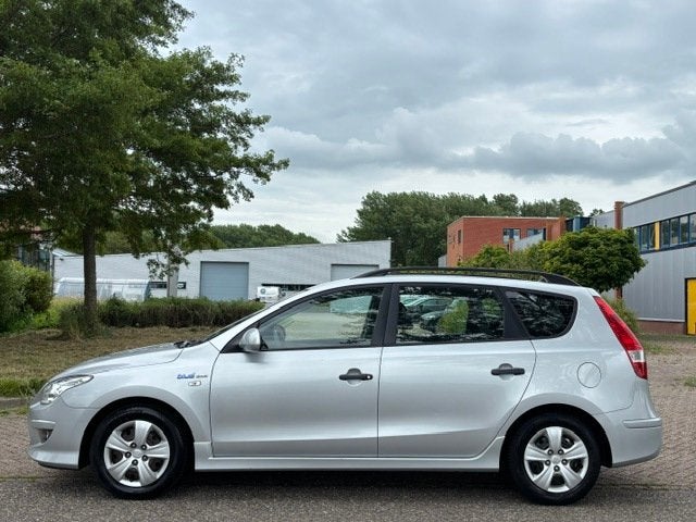 Hyundai I30 CW 1.4i i-Drive Cool Airco Elec. pakket Audio-CD, Voorwielaandrijving, Euro 5, Stof, Gebruikt