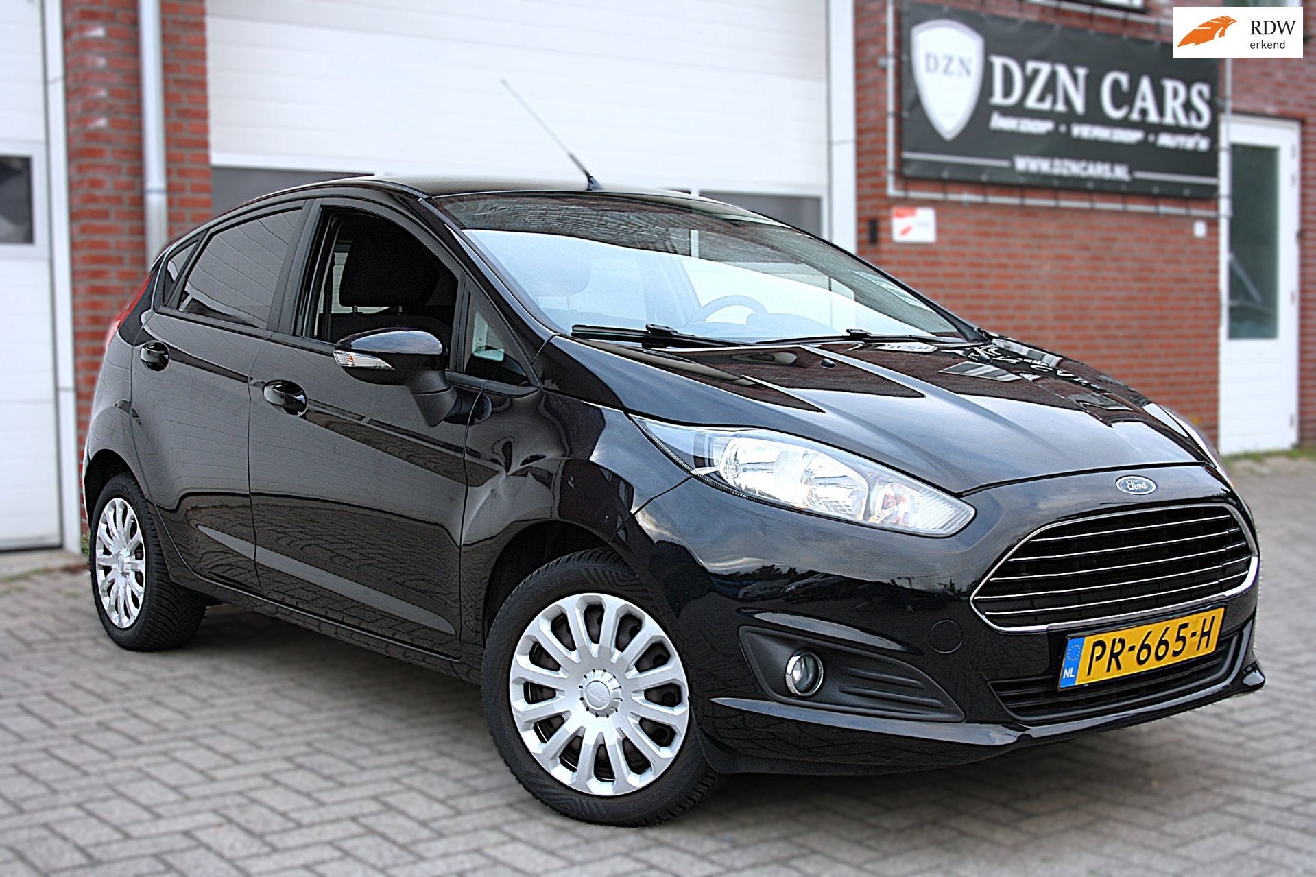 Ford Fiesta 1.25 Trend Airco | 5-deurs |Stoelverwarming|Nw., Auto's, Voorwielaandrijving, Euro 5, 1242 cc, 4 cilinders