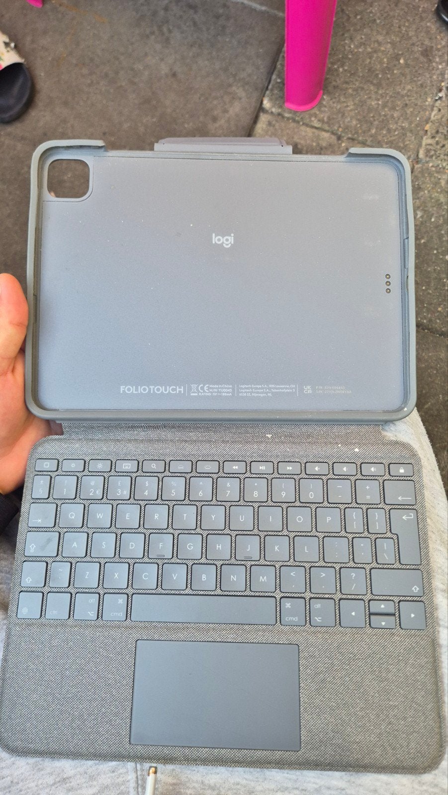 Logi Folio Touch Toetsenbord Case voor iPad, 10 inch, Bescherming voor- en achterkant, Ophalen of Verzenden, IPad