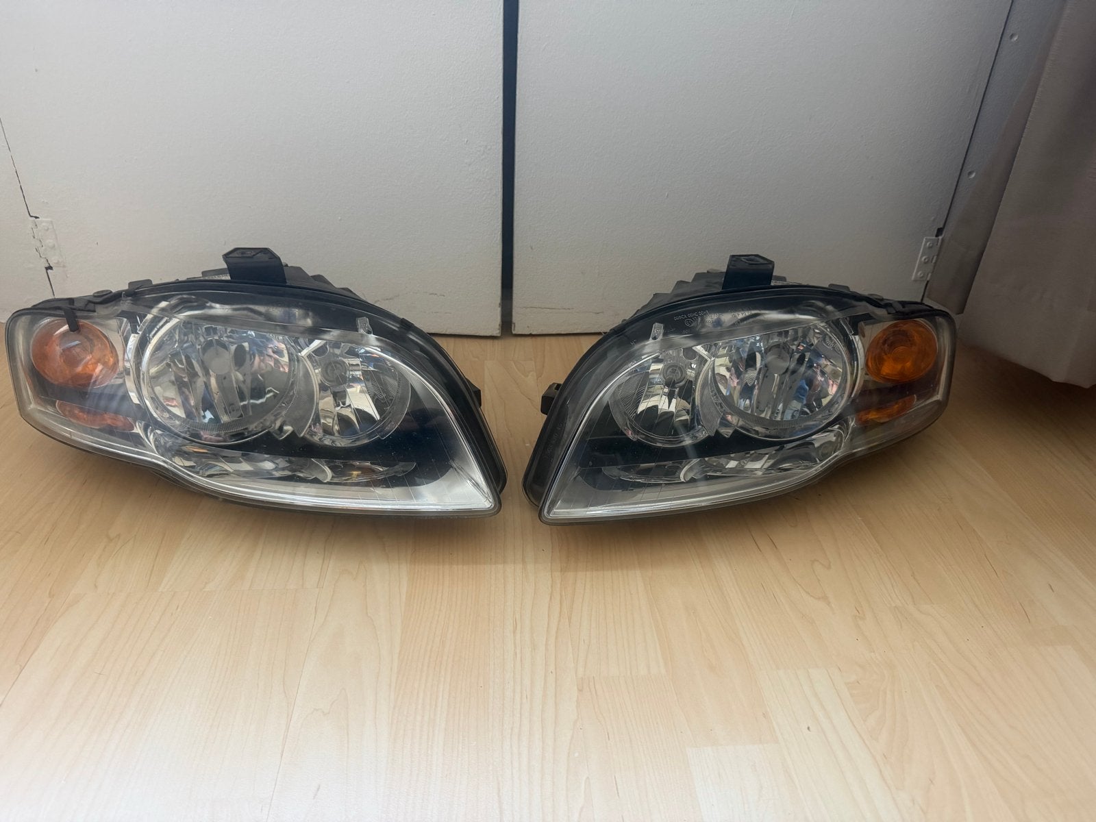 Audi A4 B7 Koplampen Set (Links & Rechts), Ophalen of Verzenden, Gebruikt, Audi