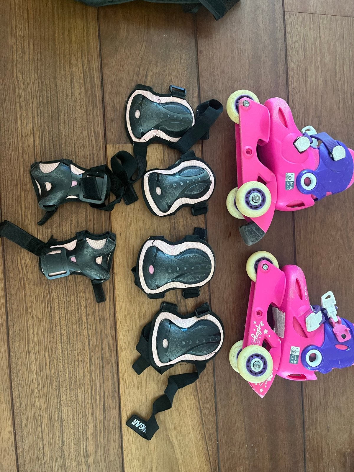 Skeelers maat 26-28 met bescherming (pols, knie, elleboog), Sport en Fitness, Overige merken, Kinderen, Ophalen of Verzenden, Inline skates 4 wielen