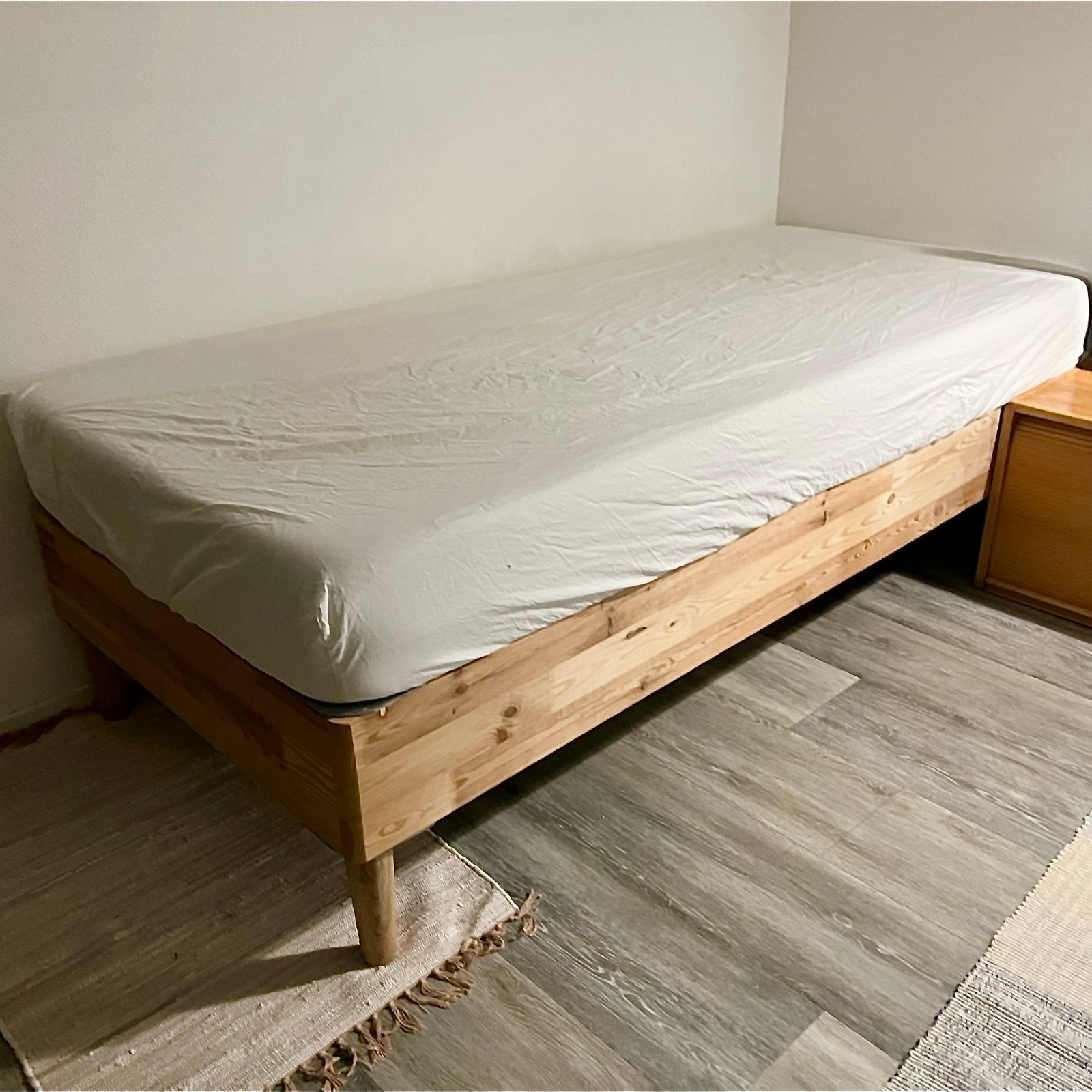 IKEA ESPVEÄR bedframe met matras en poten 90x200 cm, Ophalen, 90 cm, Eenpersoons, Wit