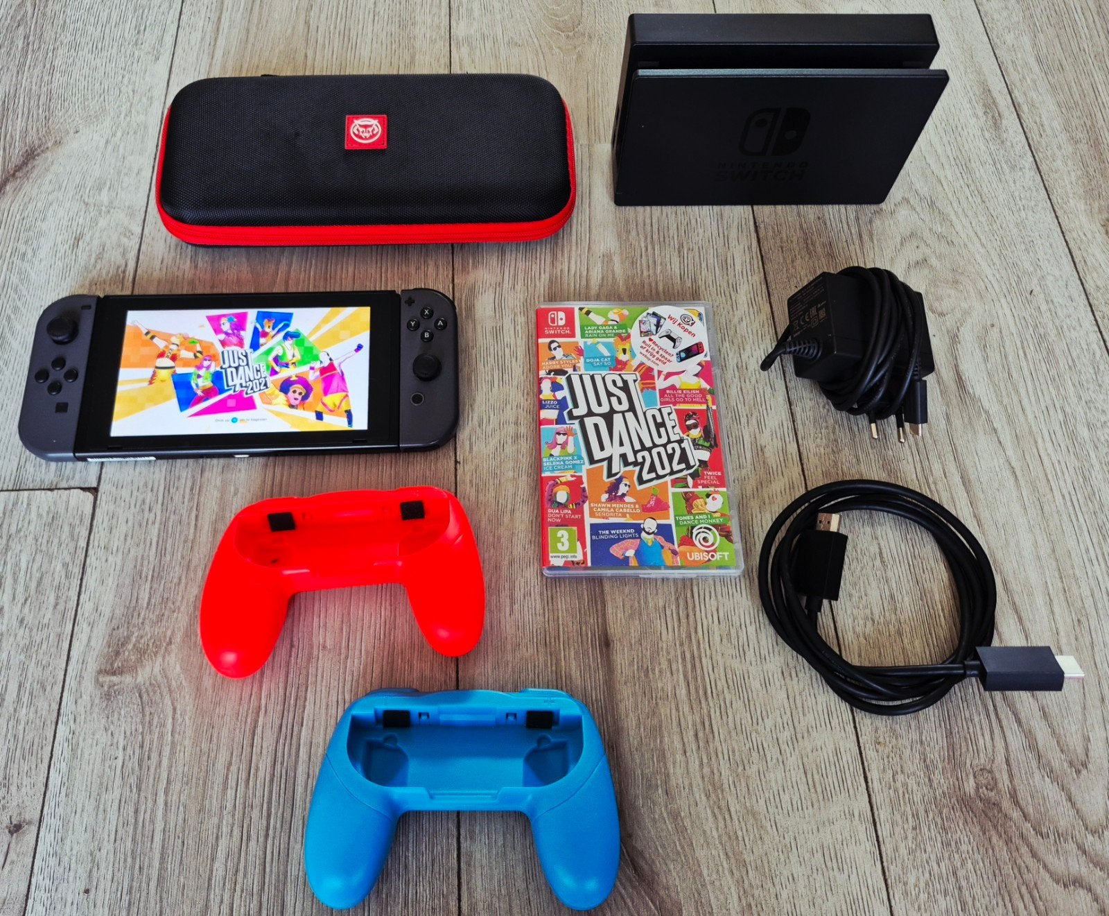 Als nieuw! Complete Nintendo Switch V2 set + Just Dance., Ophalen of Verzenden, Zo goed als nieuw, Met 2 controllers, Switch 2019 Upgrade