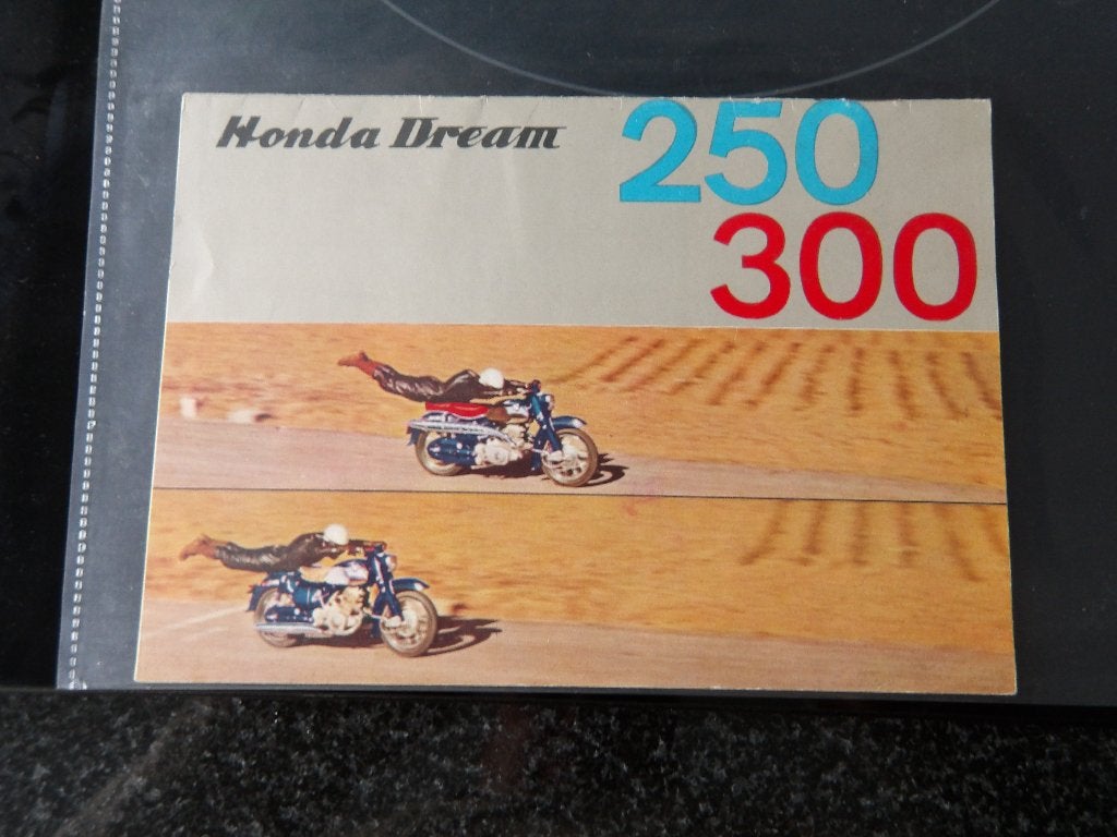 Honda Dream 250/300 Brochure, Motoren, Ophalen of Verzenden, Honda