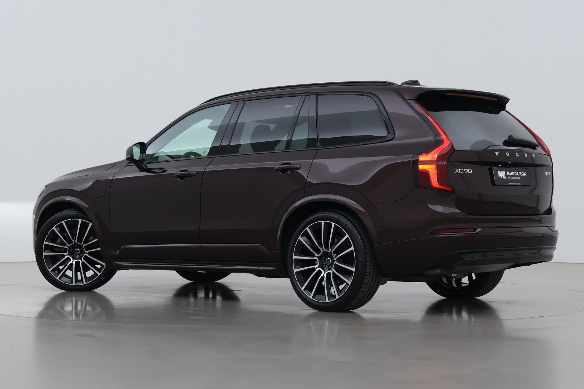 Volvo XC90 T8 Plug-in hybrid Ultra Dark | Luchtvering | Bowe, Gebruikt, Euro 6, 4 cilinders, 1969 cc