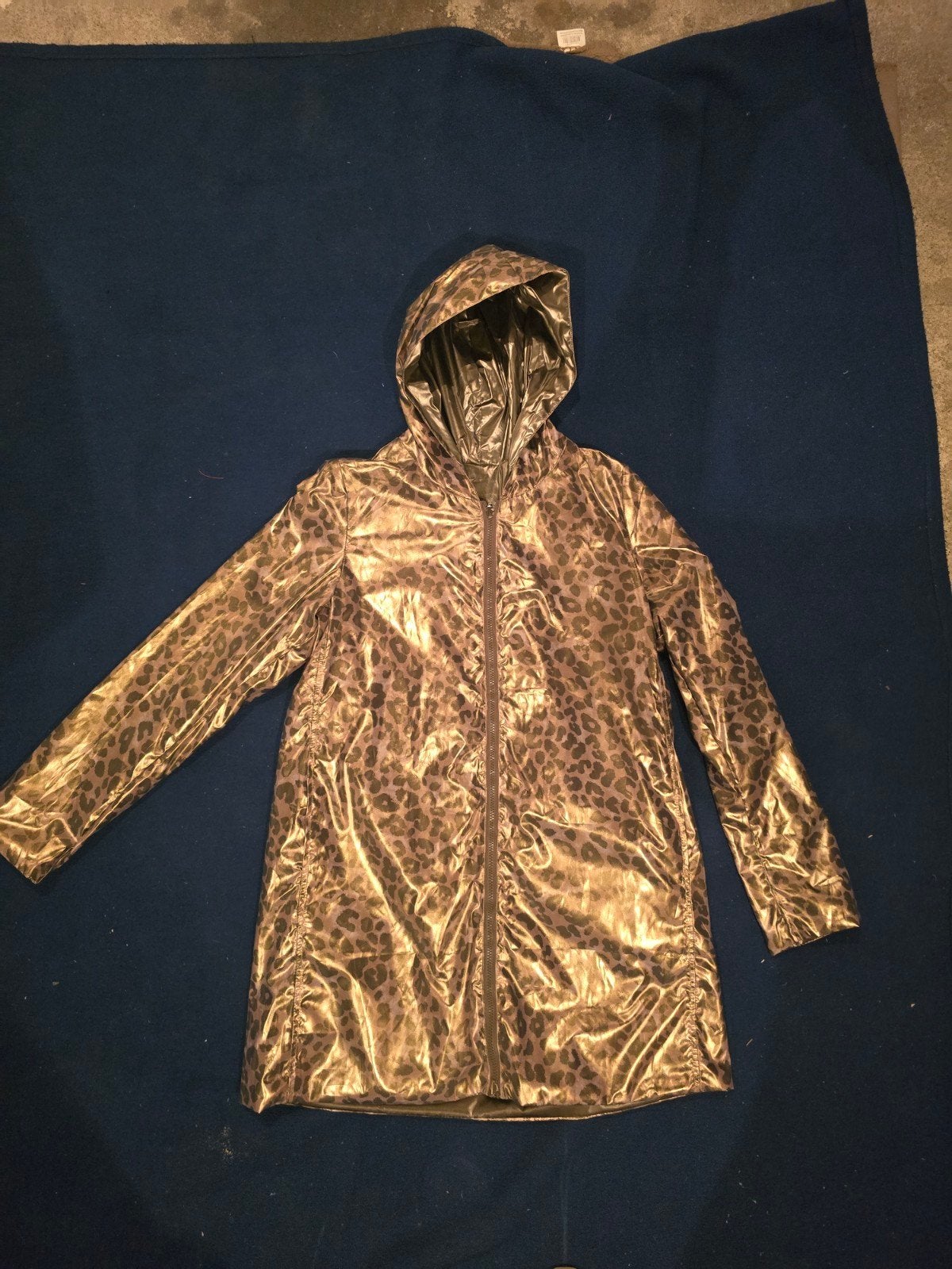 Goudkleurige lak jas met luipaardprint, Maat 46/48 (XL) of groter, Ophalen of Verzenden, Goud, Onbekend