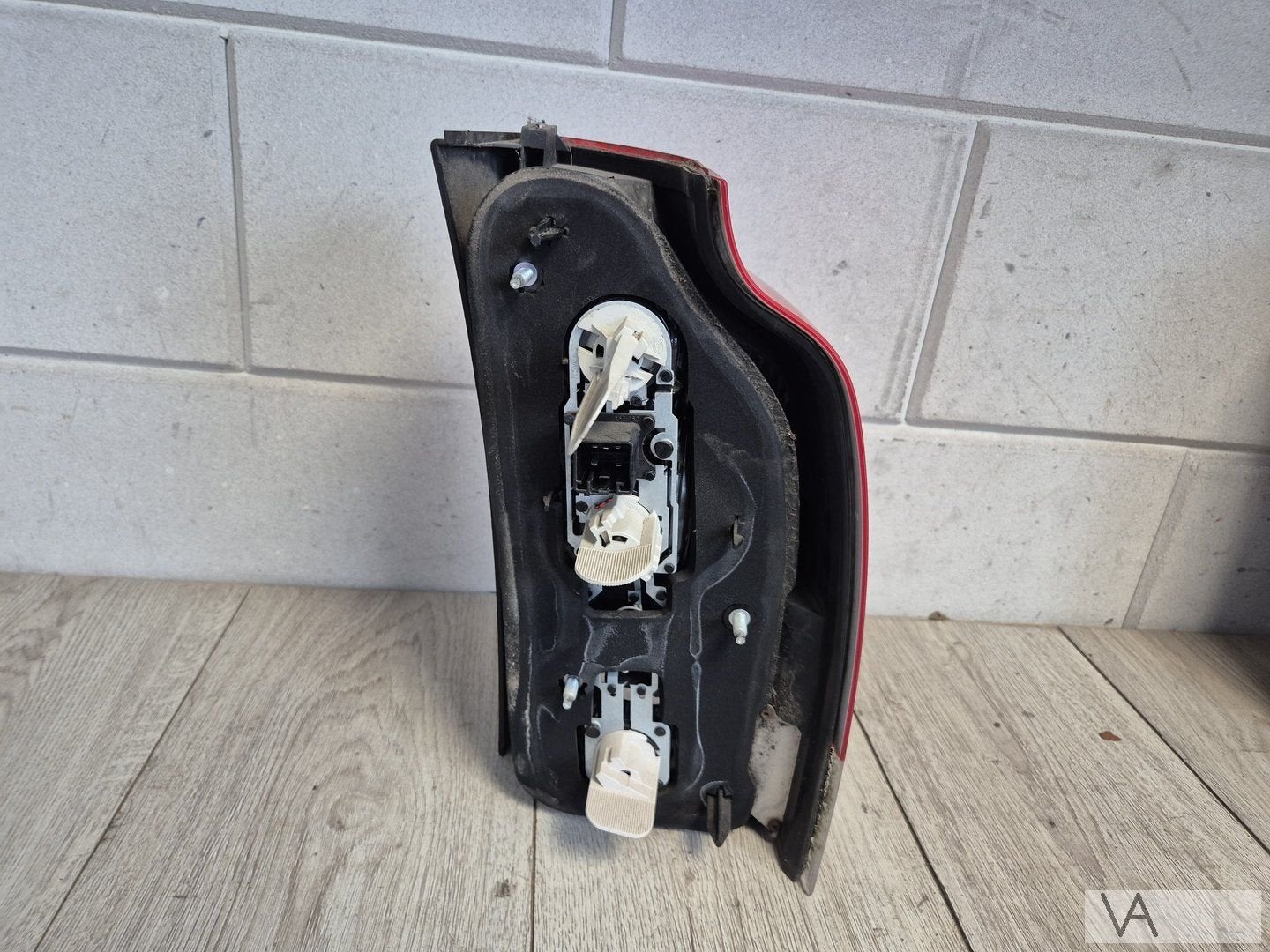 Achterlicht links van Volvo V70 2004 - 2007 €75 facelift led, Auto-onderdelen, Gebruikt, -, -, Ophalen of Verzenden
